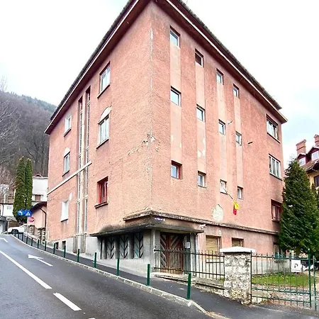 Apartment 180-degree & Forest View Brasov