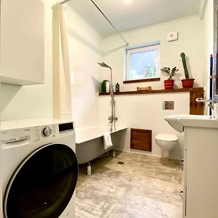 180-degree & Forest View Apartment Brasov